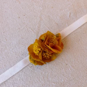 Bracelet orange et touche de jaune, hortensia, achillée et sanfordi